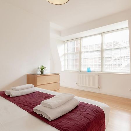 Roomspace Serviced Apartments - Groveland Court London Room photo